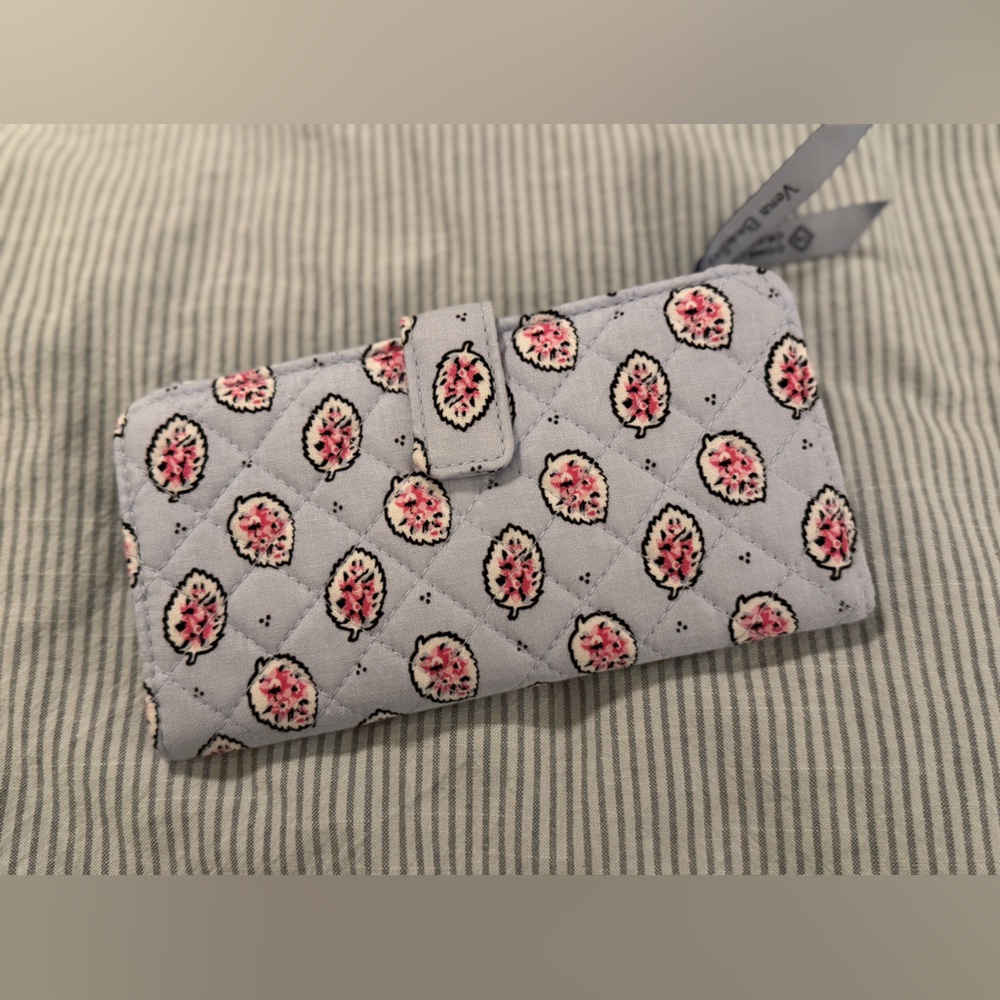 NWOT Vera Bradley Wallet